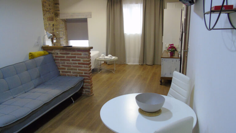Apartamentos Lares en Santa Olalla